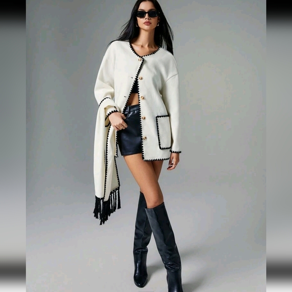 New Autumn And Winter Hepburn Style Design Raccoon Velvet Knitted Coat - Picture 6 of 6